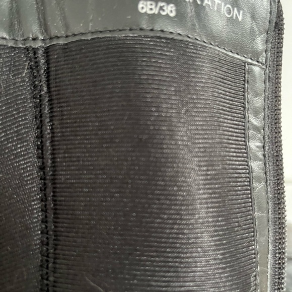 BCBG Generation tall boots size 6 - Picture 3 of 6